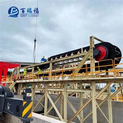 Pokretna traka bočne stijenke protiv prianjanja